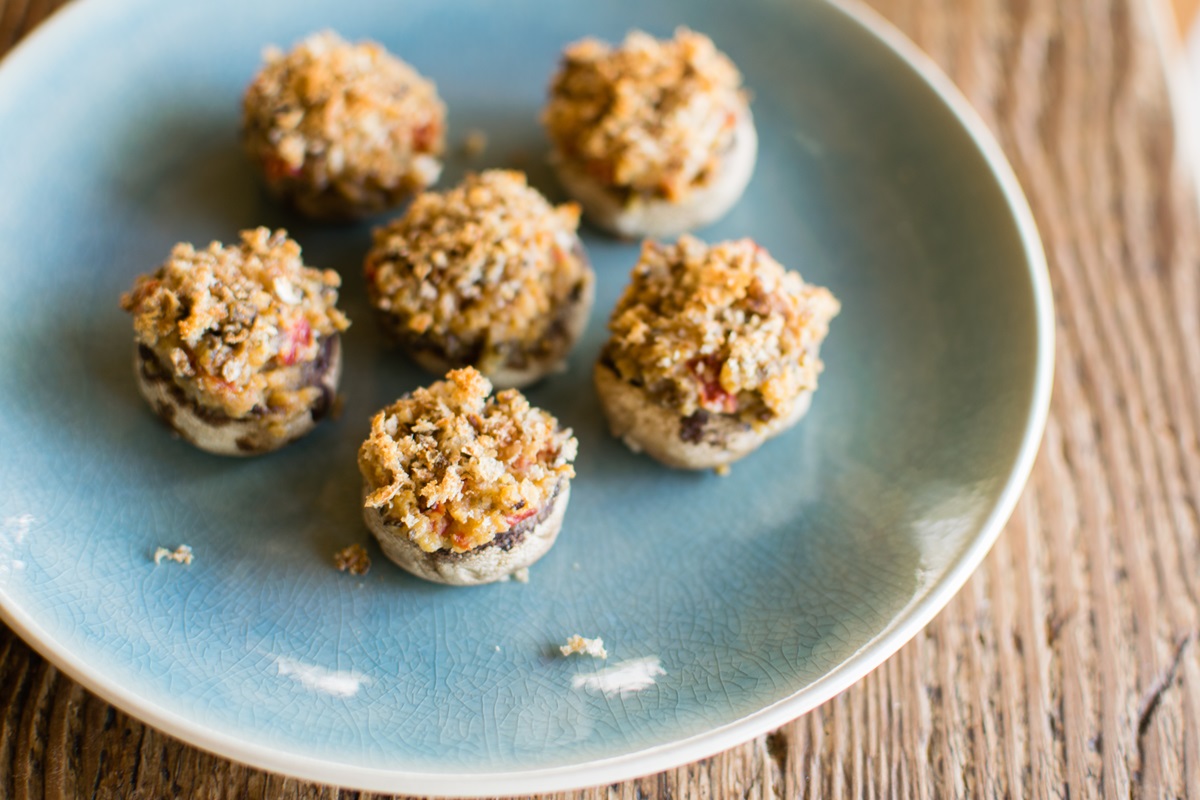 vegan stuffed mushrooms appetizer